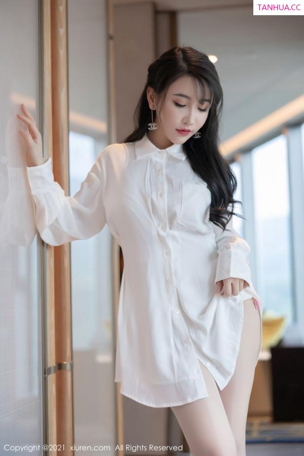 谢芷馨  绯月樱深圳旅拍 洁白秀美的服饰第16张图片